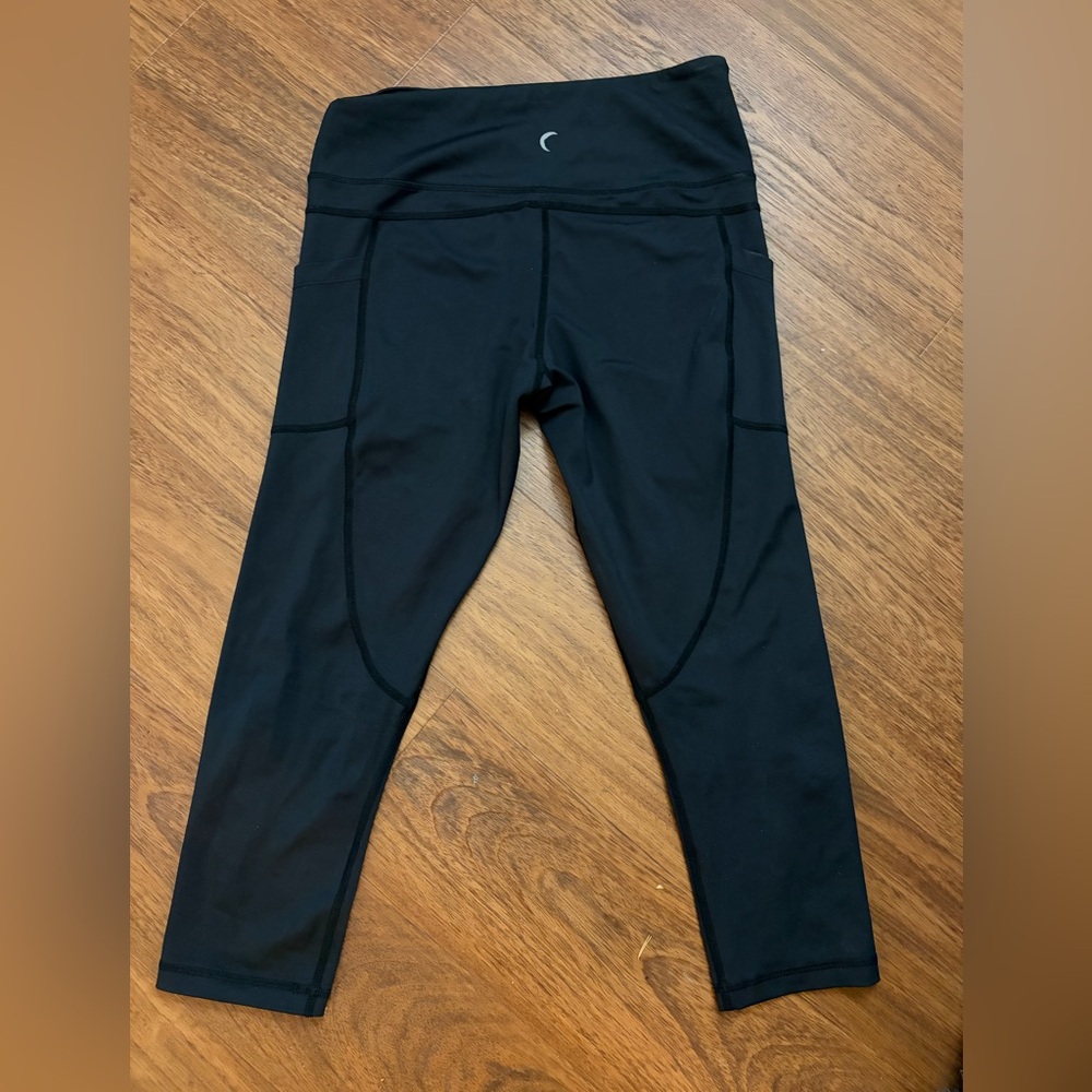 Zyia Active capri length Leggings